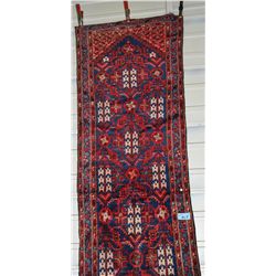 Hand knotted persian area rug