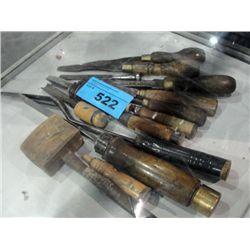LOt of wood workers chisels