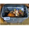 Image 1 : BLue container filled with assorted hand tools