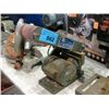 Image 1 : Belt and disc sander