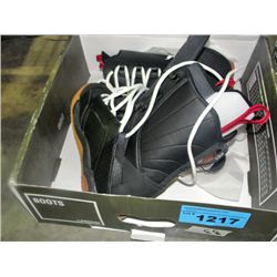 Pair of brand new forum snowboard boots