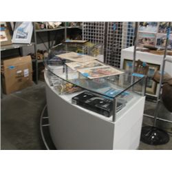 Cresent store glass display cabinet