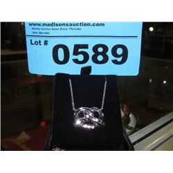 Sterling silver necklace with pendant