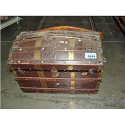 Dome top ships trunk