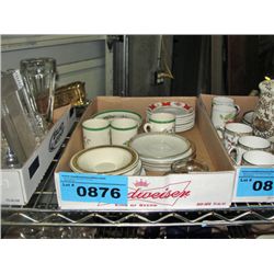 One box of collectable items