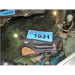 Leather pistol holster