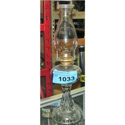 Glass oil lamp