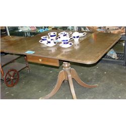 Duncan Phyfe Mahogany drop side dining table