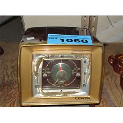 Vintage crossley table radio