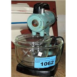 Vintage sunbeam mixmaster stand mixer