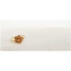 10Kt Rose Gold Diamond Estate ring