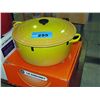 Image 1 : New Le Creuset made in France 13 1/4 quart