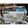 Image 1 : New mason plus set of 4 bowls with lids (x7 take