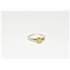 Image 1 : 10Kt Gold Peridot & Diamond ring