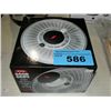 Image 1 : One new OXO good grips little salad and herb
