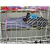Image 1 : 2 pairs of new oven mitts