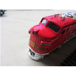 HO SCALE Bachmann Engine & Caboose