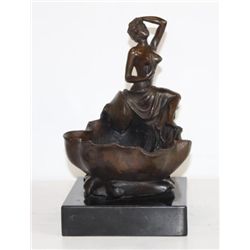 DDSM334 Lovely Mermaid Dish 11 H x 6W x 6 D 14 lbs Thi