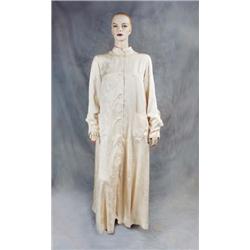 Katharine Hepburn makeup robe from "This Can't Be Love"