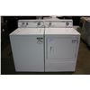 Image 1 : HUEBSCH COMMERCIAL WHITE WASHER & DRYER SET