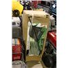 Image 1 : 38" LAWN SWEEPER IN BOX