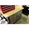Image 1 : MOBILE TOOL WORK BENCH & TOOL BOXES