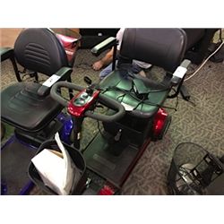 INVACARE ELITE TRAVELLER PLUS ELECTRIC SCOOTER