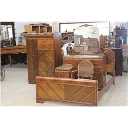 BEAUTIFUL 5 PIECE DECO BEDROOM SET