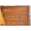 Image 3 : OAK GENTLEMANS CHEST