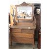 Image 1 : 2 PIECE OAK BEDROOM SET
