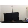 Image 1 : SIGNED LIMBER LAMP BASE