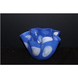 ANN PRIMROSE ART GLASS BOWL