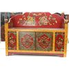 Image 1 : HIGHLY DECORATED BLANKET BOX