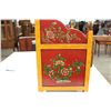 Image 5 : HIGHLY DECORATED BLANKET BOX