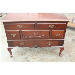 CEDAR CHEST