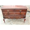 Image 1 : CEDAR CHEST