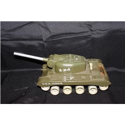 REMCO TANK W/ ORIG. BOX - BATTERY OPERATED