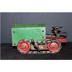 STRUCTO TRACK WIND UP - DOES NOT WORK