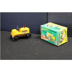 CLIMBING TRACTOR BY MARX - IN ORIG BOX - WORKS & MINT - KEY WIND - 7.5'