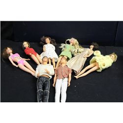 6 BARBIES - 2 KEN DOLLS - COMPLETE W/ CASE