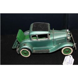 EARLY CAR W/ RUNBLE SEAT - HUBBLEY