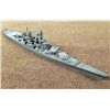 Image 2 : ORIGINAL WWII 1944 SCALE MODEL OF IOWA CLASS BATTLESHIP
