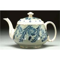 Macintyre Teapot, c.1898 small cracks to body...