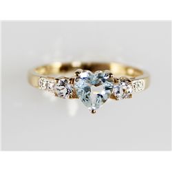 10K .90 Heart Shape Topaz .16 Diamond Ring