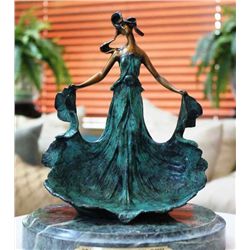 "Standing Jewelry Dish" Bronze Sculpture - Carlier