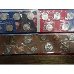 2006 US MINT SET (UNC) P/D (WITH ENVELOPE)