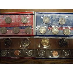 2002 US MINT SET (UNC) P/D (WITH ENVELOPE)