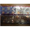 Image 2 : 1992 & 97 US MINT SETS (UNC) P/D (WITH ENVELOPES)