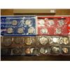 Image 1 : 2005 US MINT SET (UNC) P/D (WITH ENVELOPE)