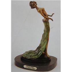 "Pretty Pose" Bronze Sculpture - Paris